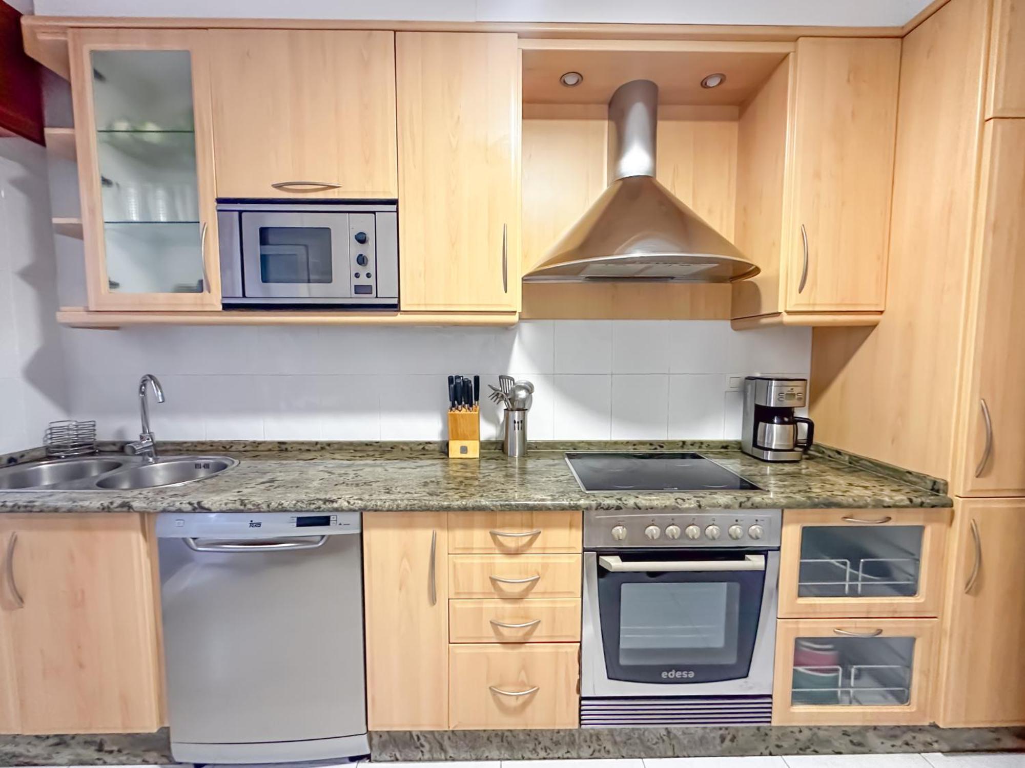 Apartamento Completo, Amplio, Muy Iluminado Y Con Plaza De Garaje Incluida. O Grove Ngoại thất bức ảnh